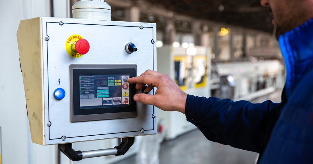 Sensores Inteligentes na Indústria: Como Eles Reduzem Falhas e Aumentam a Produtividade