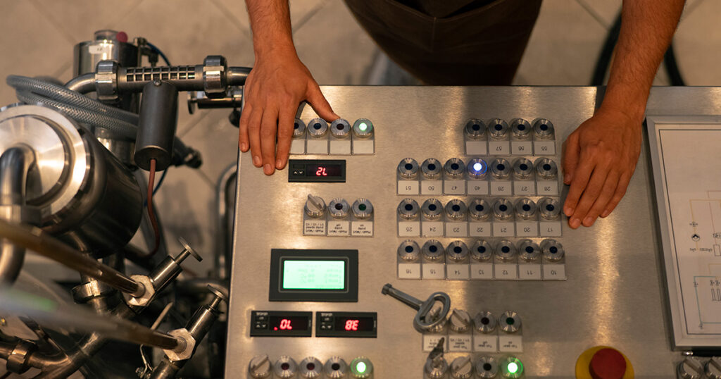 Sensores Inteligentes: O Futuro da Detecção de Falhas na Indústria